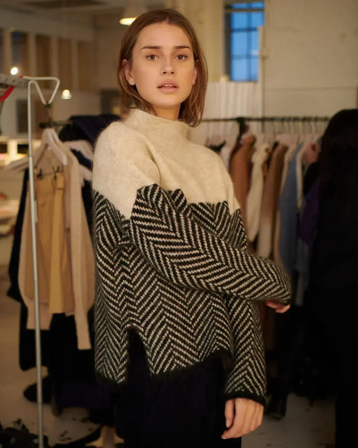 Pull homme en laine mérinos à col montant en maille élégante pour l’automne et l’hiver