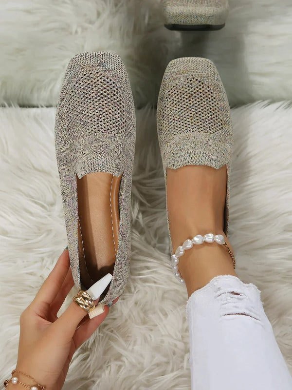 Dina - Ballerine confortable et élégante pour femmes avec semelle intérieure extra-support pour une expérience de port légère et aérée.
