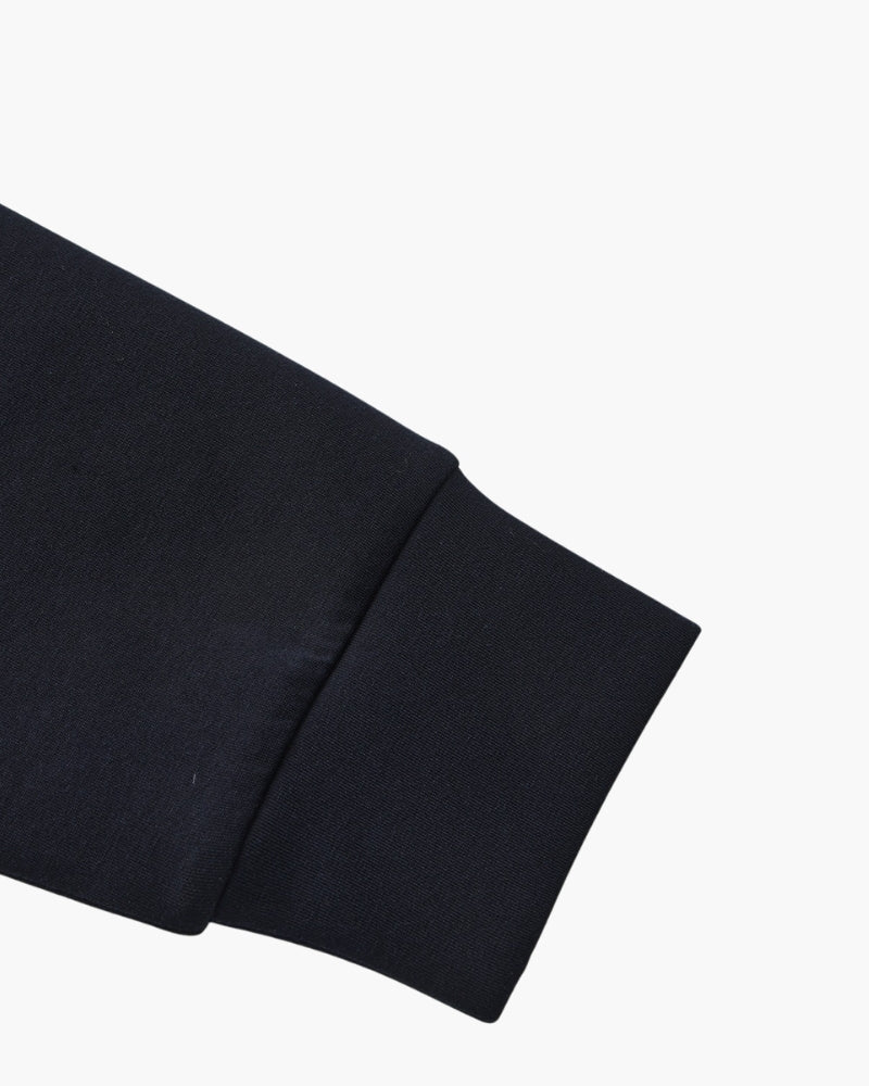 Men’s classic plain cotton sweatshirt with a crew neck, for autumn