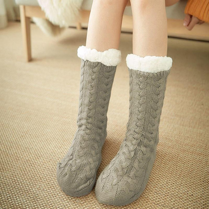 Warm winter socks – for cozy evenings at home
