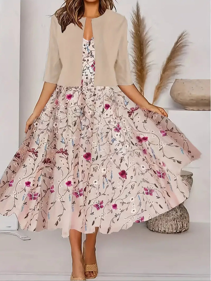 Robe de chambre Élégante Deux Pièces avec Décolleté en V et Top en Imprimé Floral pour un Look Chic