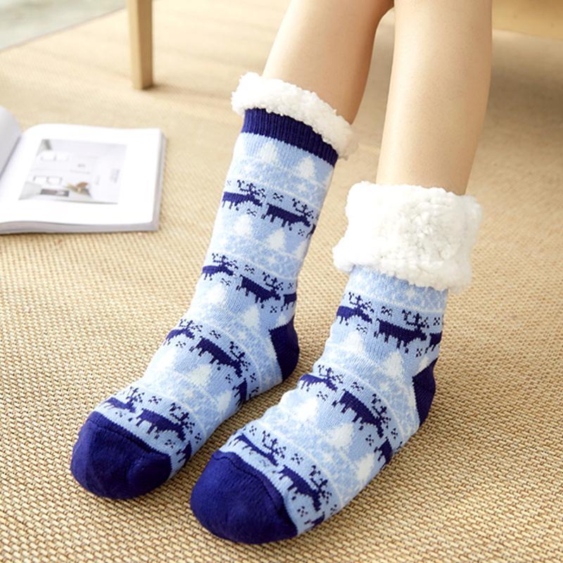 Warm winter socks – for cozy evenings at home