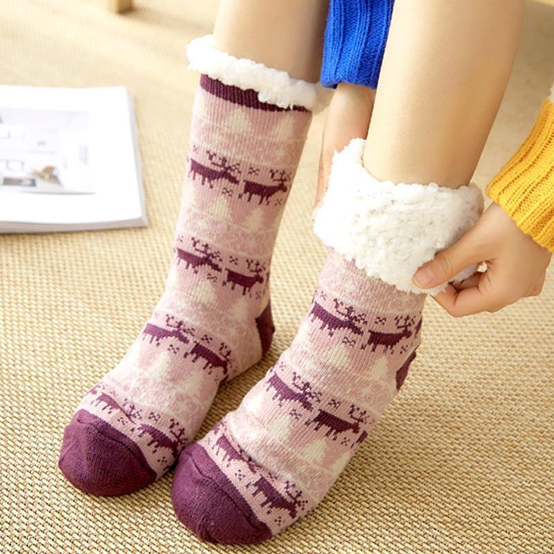 Warm winter socks – for cozy evenings at home