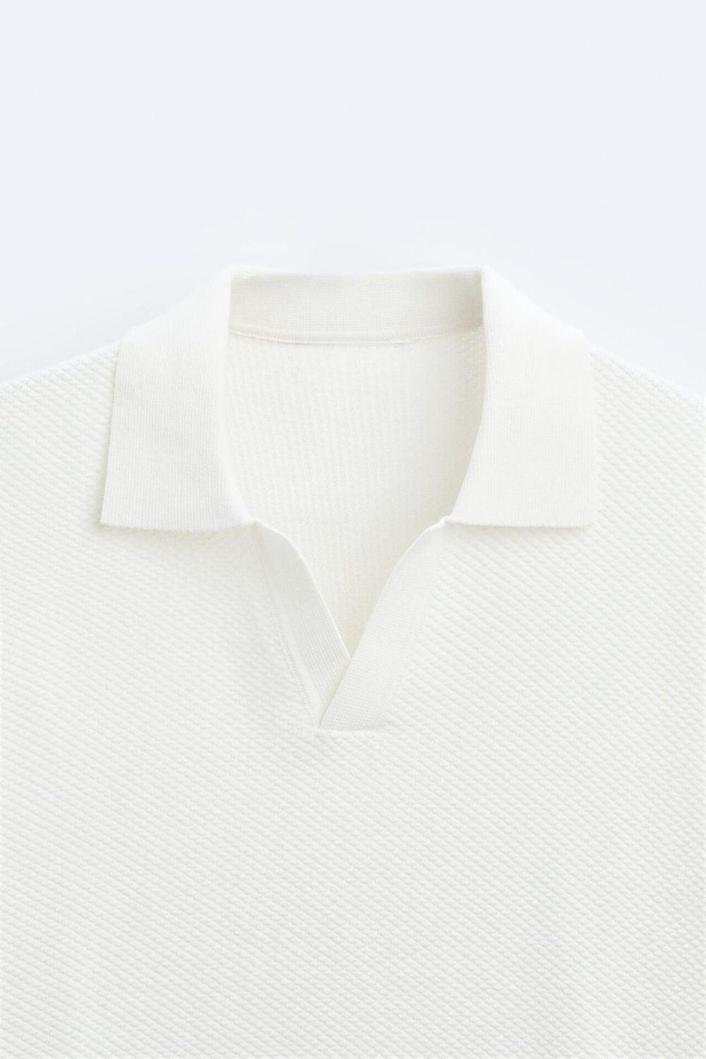 Polo en tricot classique élégante en blanc éclatant