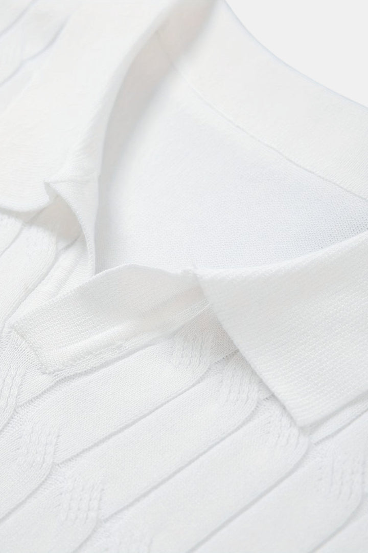 Elegant men's white polo shirt - Timeless style and comfort