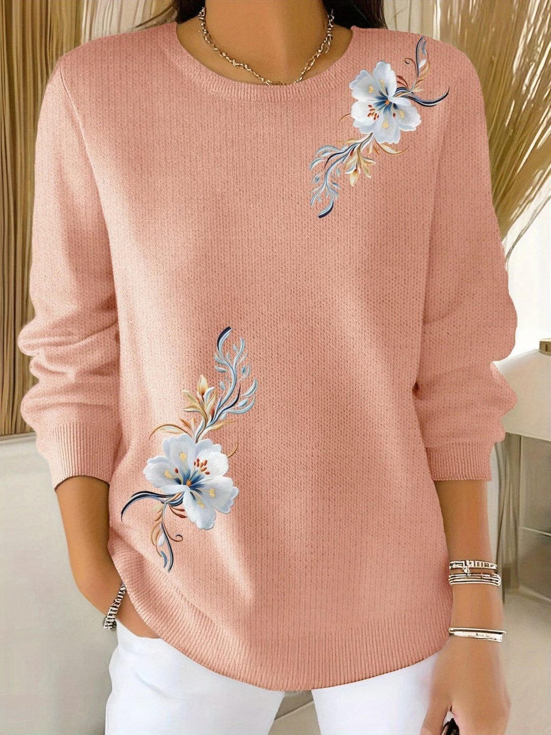 Women's round-neck soft-knit sweater with floral pattern, loose and comfortable sweater for autumn