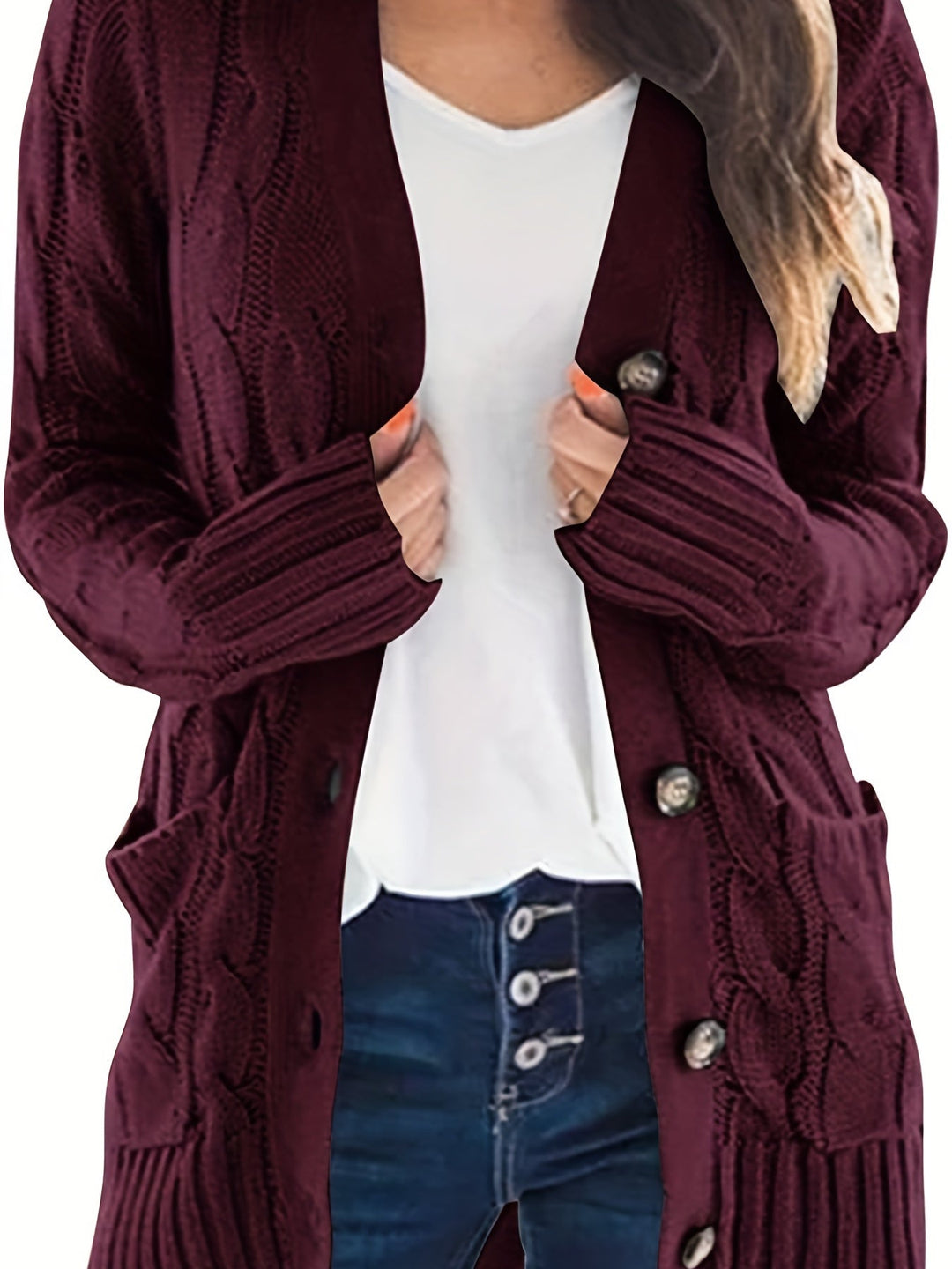 Elegant and classic knitted women’s vest for autumn