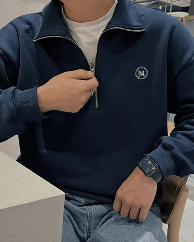 Men's zip-up cotton sweatshirt with a stand collar, in a casual autumn style