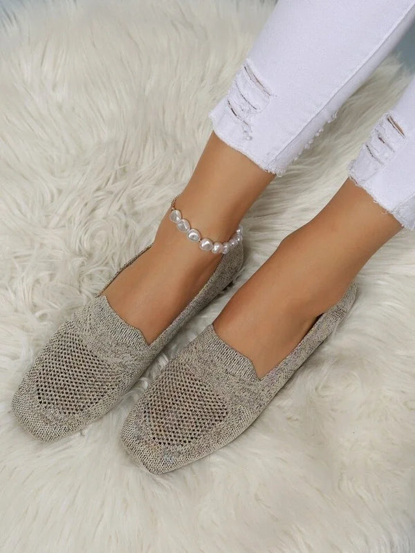 Dina - Ballerine confortable et élégante pour femmes avec semelle intérieure extra-support pour une expérience de port légère et aérée.