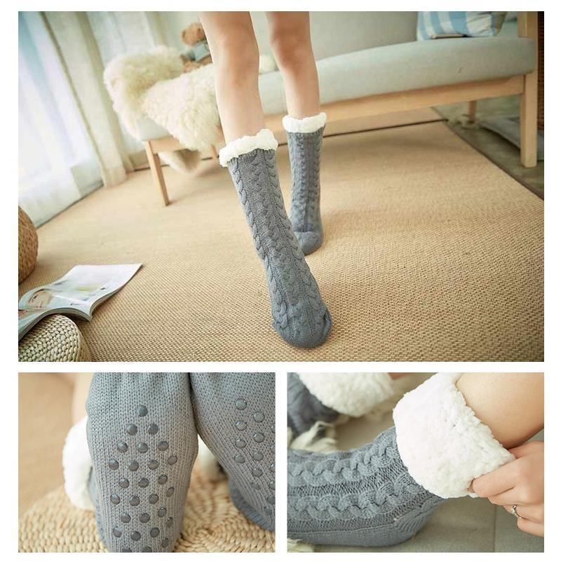 Warm winter socks – for cozy evenings at home