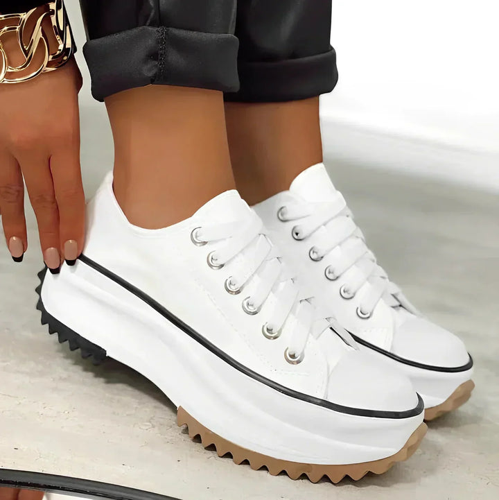 https://cdn.shopify.com/s/files/1/0998/9200/3147/files/Avencea_beige_platform_sneakers_with_s_91514560.webp?v=1766839668