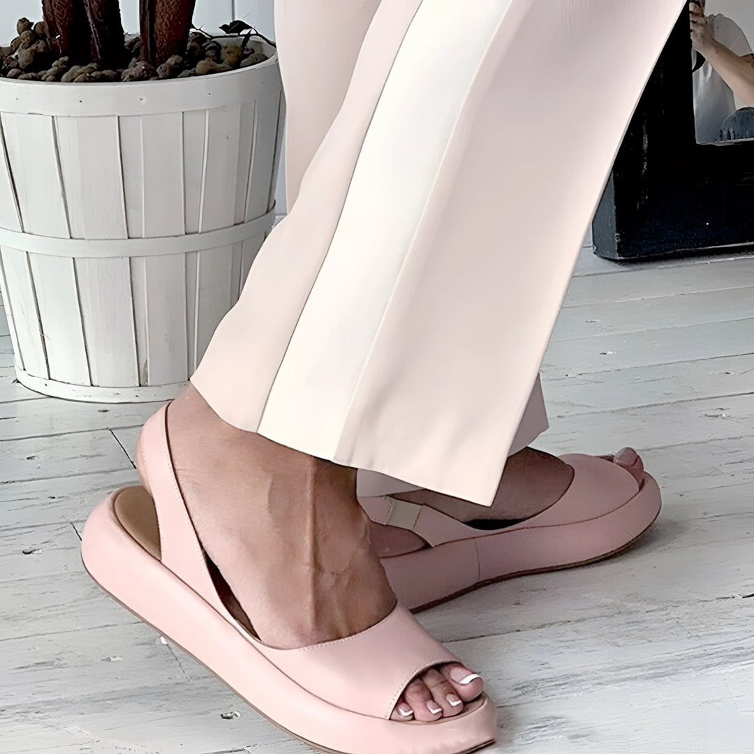 https://cdn.shopify.com/s/files/1/0998/9200/3147/files/Avencea_blush_pink_low_heel_ballet_fla_62459446.jpg?v=1766840292