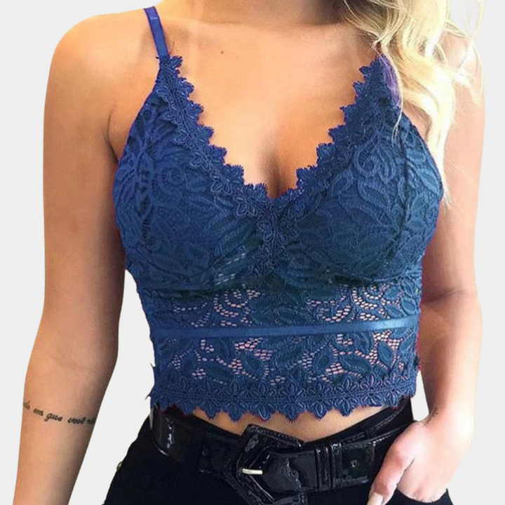 Evi - Women's lace top for a stylish and sensual look.