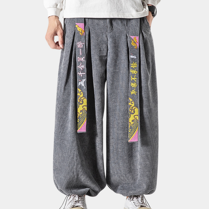 Adrian - Des pantalons en maille côtelée élégants pour l'homme moderne