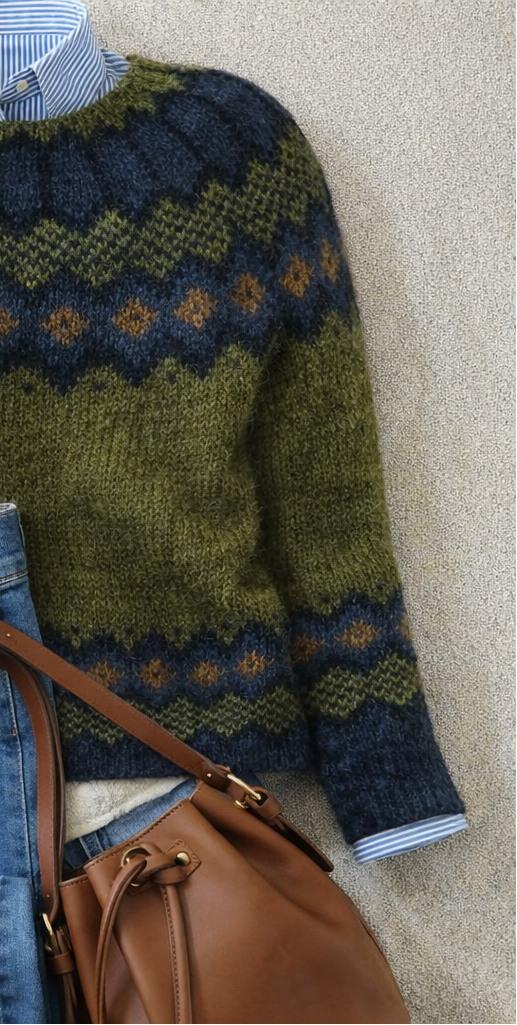 Women's knitted Nordic-pattern sweater for autumn