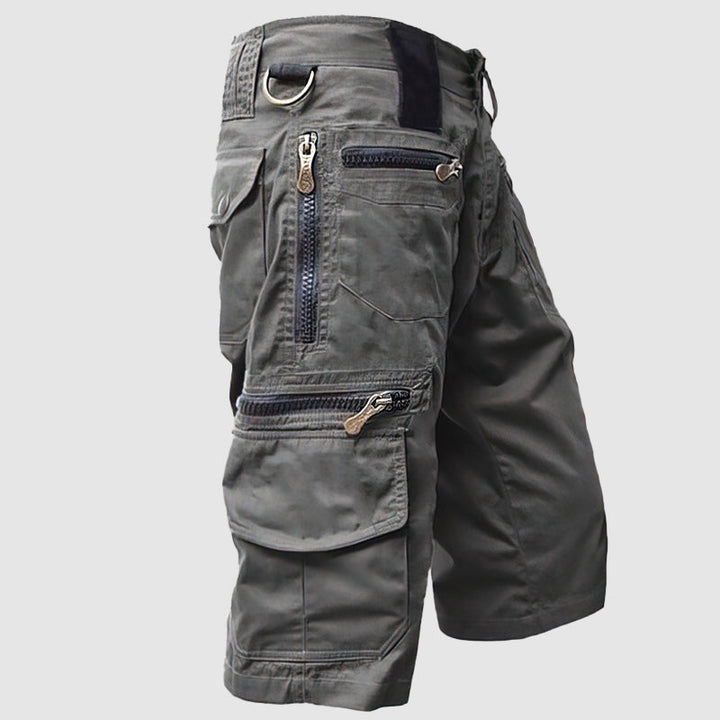 Shorts décontractés pour hommes, confortables et dotés de poches latérales pratiques.
