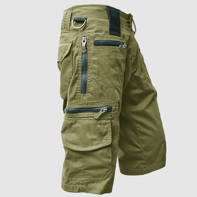 Shorts décontractés pour hommes, confortables et dotés de poches latérales pratiques.