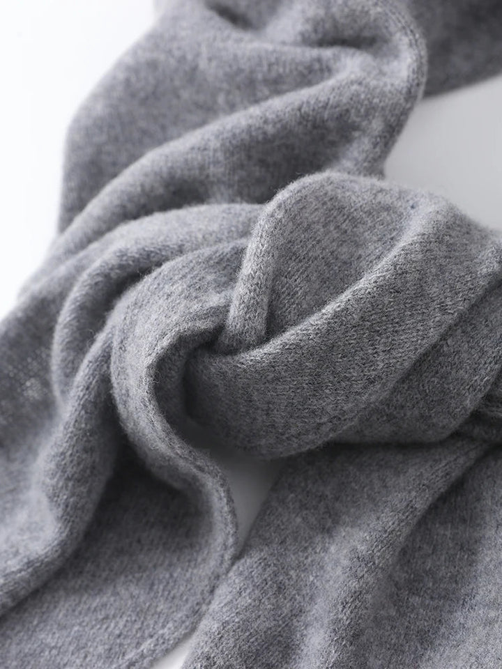 Large women’s 100% wool triangular scarf for autumn and winter