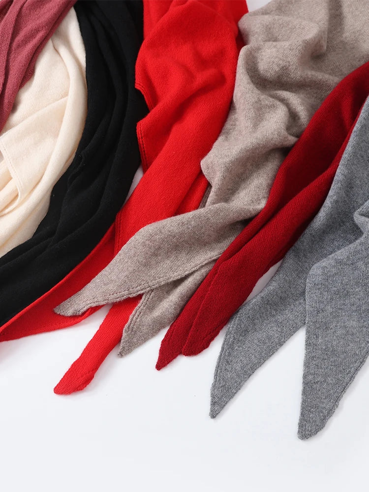 Large women’s 100% wool triangular scarf for autumn and winter