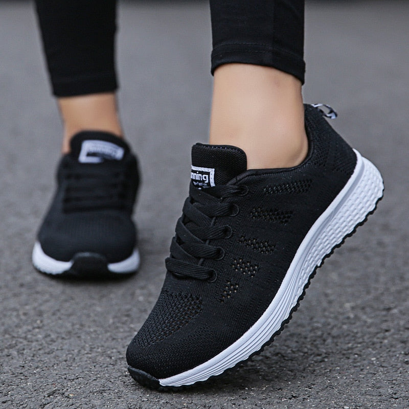 Zara - Chaussures de sport ergonomiques confortables et à la mode pour femmes