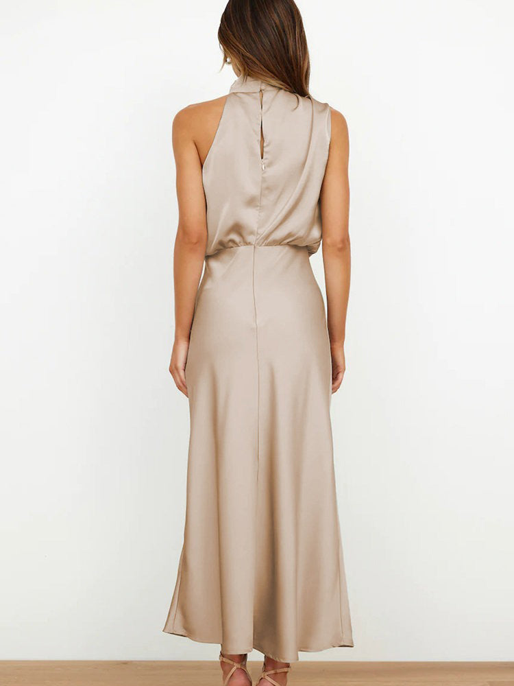 Robe maxi femme en satin élégante sans manches pour l’été et les soirées chic