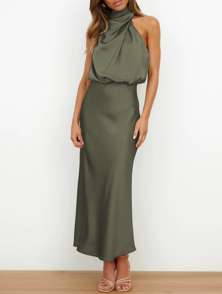 Robe maxi femme en satin élégante sans manches pour l’été et les soirées chic