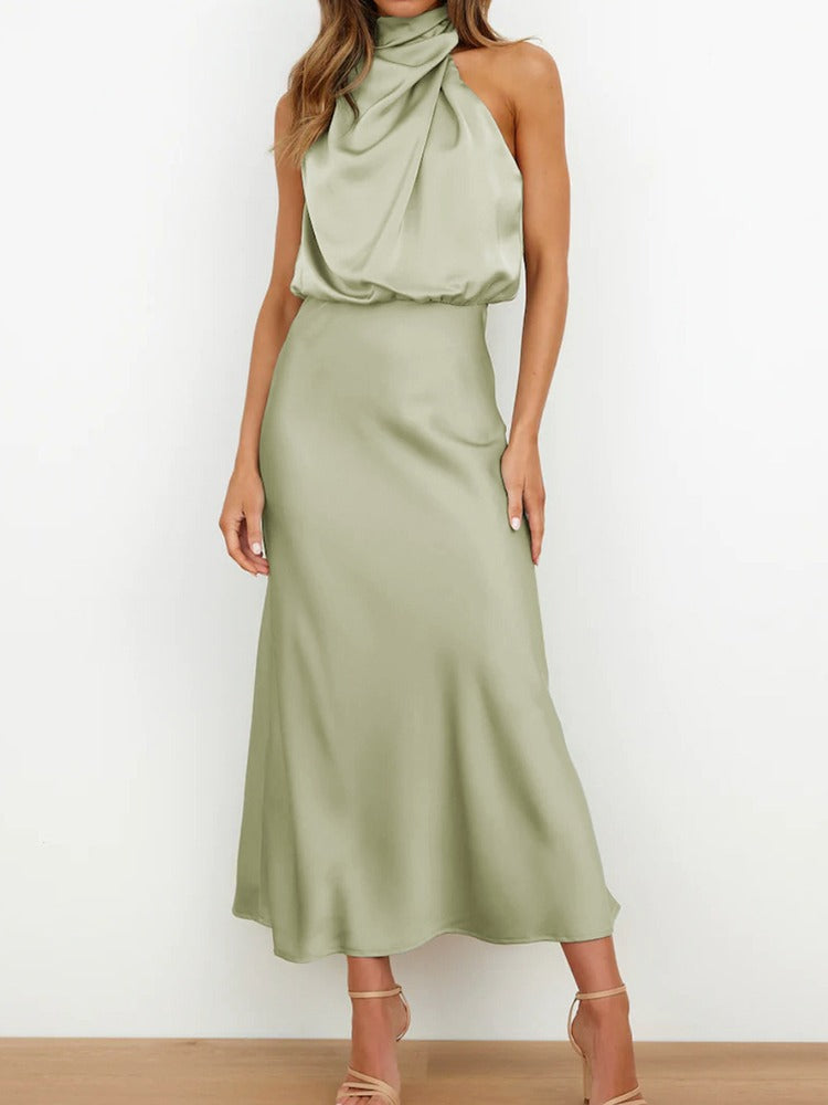 Robe maxi femme en satin élégante sans manches pour l’été et les soirées chic