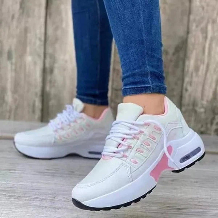 https://cdn.shopify.com/s/files/1/0998/9200/3147/files/Orthopedic_Comfort_Shoes_For_Wide_Feet_1.jpg?v=1766839662