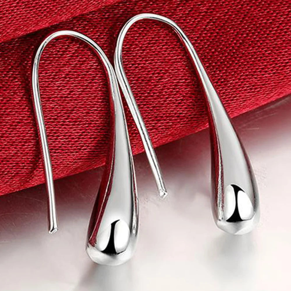 925 silver drop-shaped hoop earrings with an autumnal design