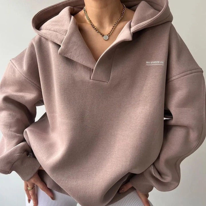 Oversized women’s hoodie with dropped shoulders for late summer and fall