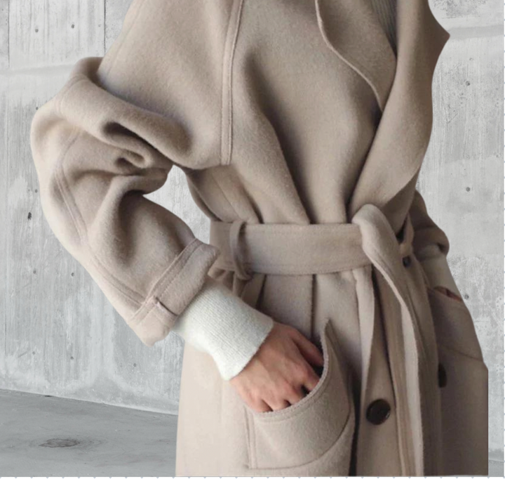 Manteau long d’hiver élégant pour femme en laine