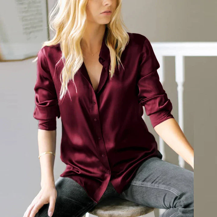 Persephone - Élégante blouse en satin à boutons pour femmes