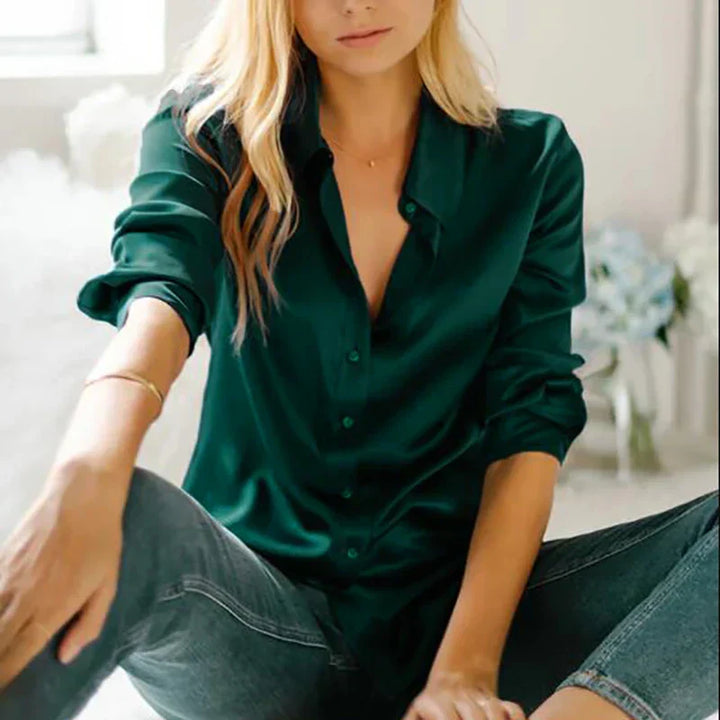 Persephone - Élégante blouse en satin à boutons pour femmes