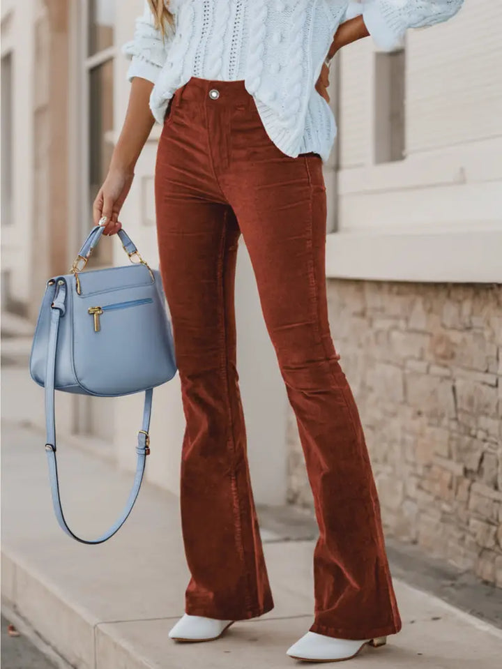 Sienna - pantalon évasé en velours côtelé élégant pour femmes pour un look tendance.