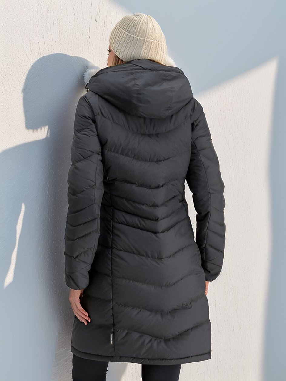 Women’s water-resistant long quilted coat