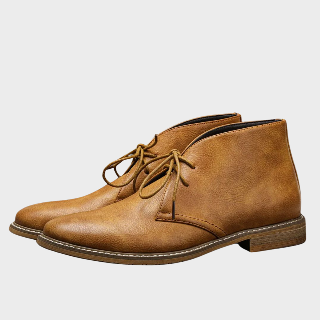 Elegant men's genuine leather lace-up chukka boots for autumn