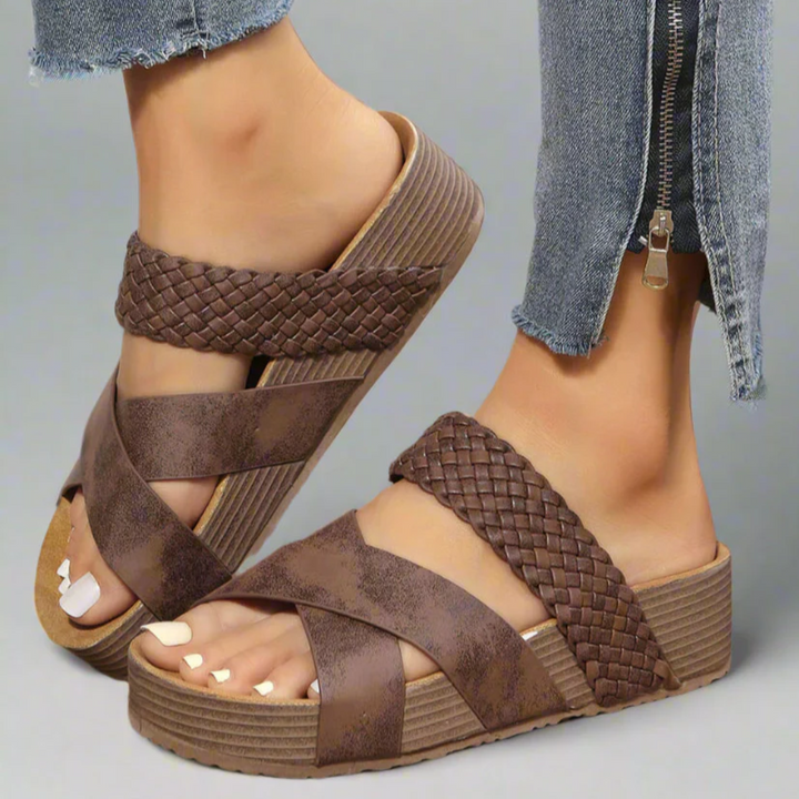 Elaiza - Comfortable Women's Sandals with Thick Sole for a Trendy Casual Look