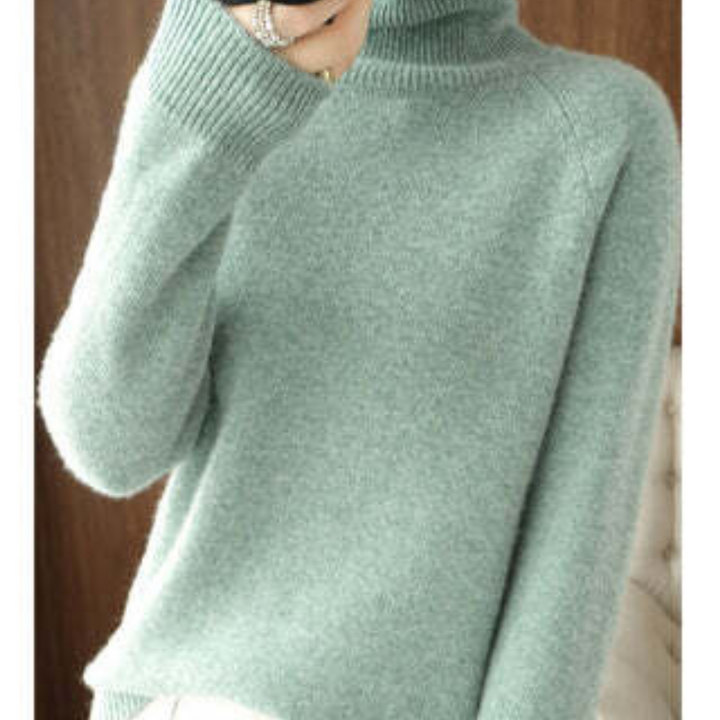 Women’s Long-Sleeve Turtleneck Sweater | Soft and Warm