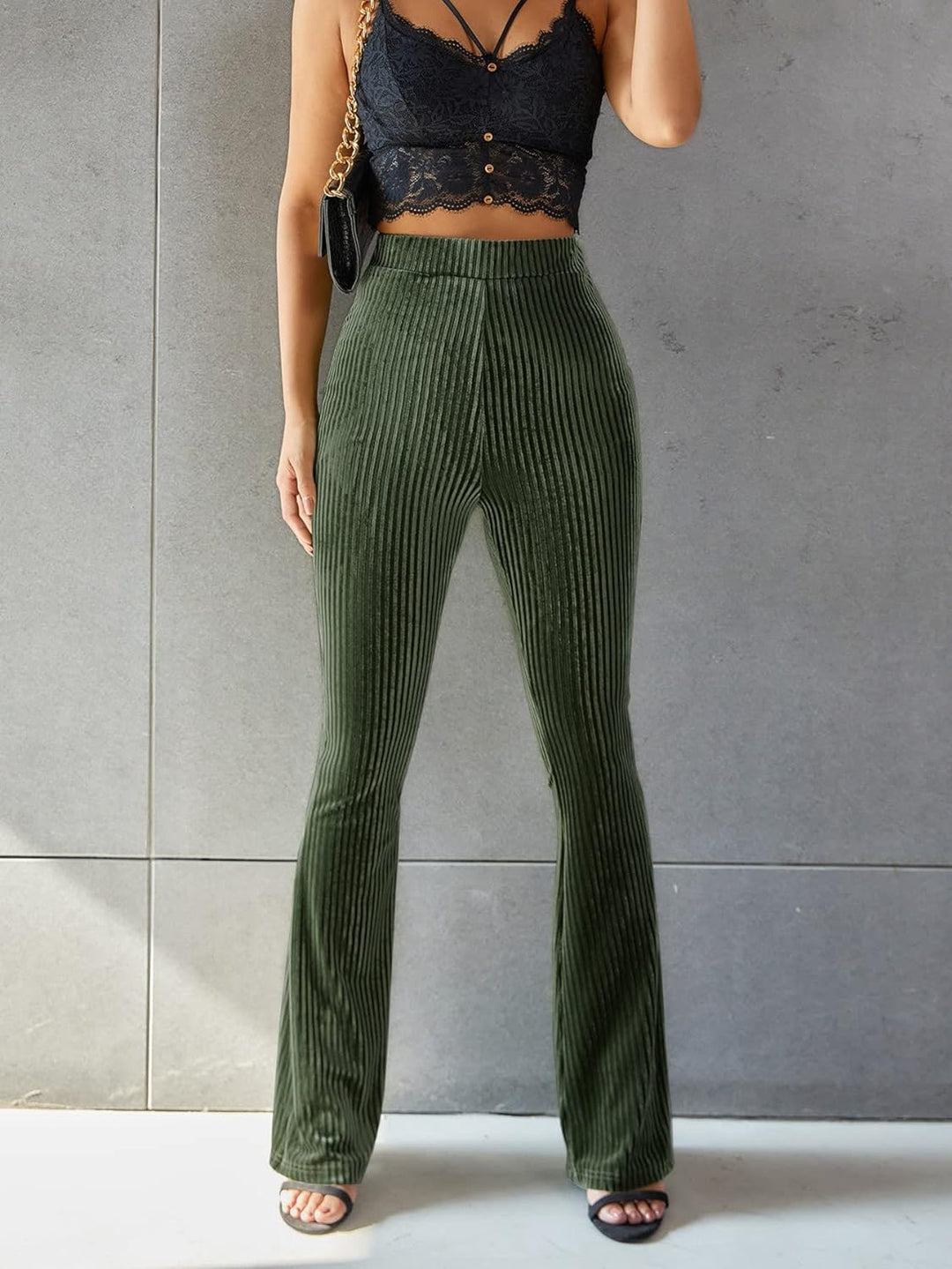 Vintage Flair - Pantalon évasé taille haute en velours côtelé élégant pour un look stylé