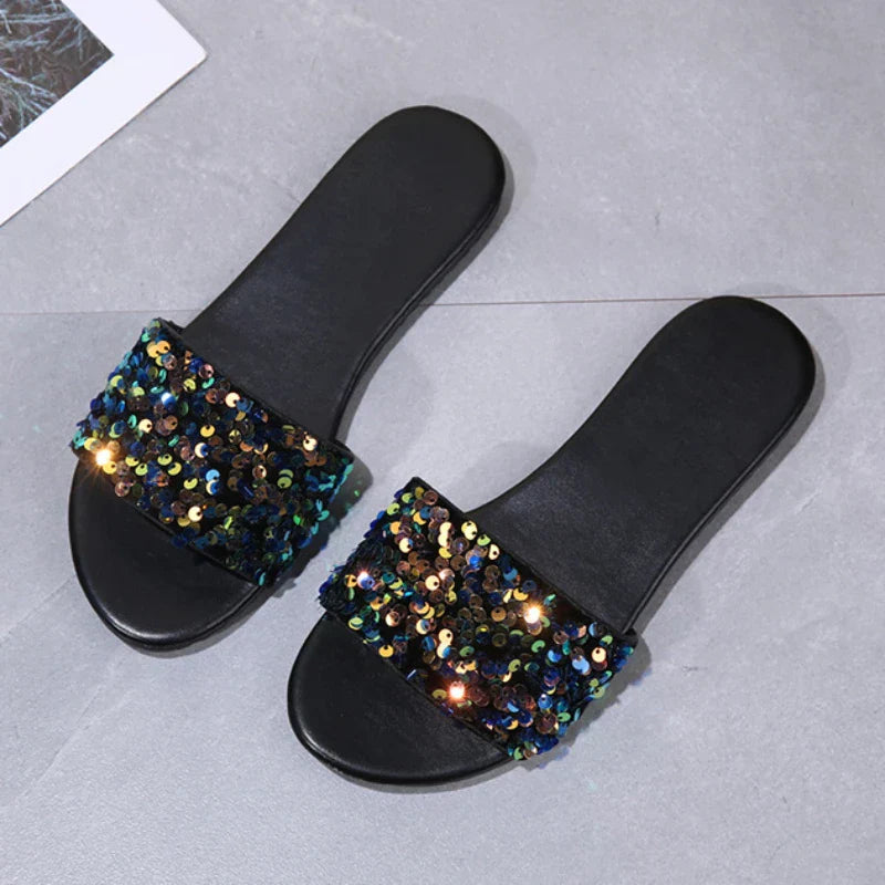 Stella - Elegant and Luxurious Women's Flip-Flops with Sparkling Details, Perfect for the Beach!