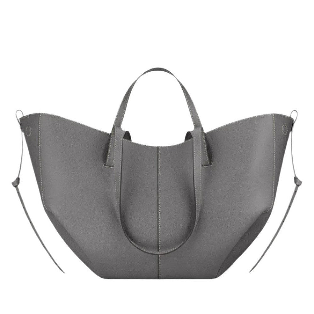 Spacious women's leather tote bag for laptop, ideal for autumn and work