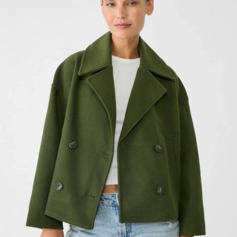 Elegant short wool coat for women, double-breasted, for autumn