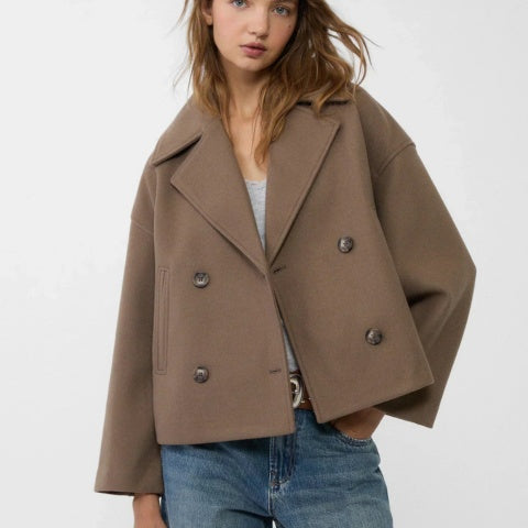 Elegant short wool coat for women, double-breasted, for autumn