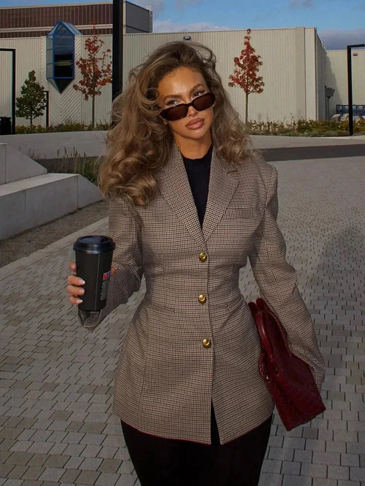 Veste pour femme à carreaux avec boutons élégants, coupe ajustée, pour l'automne