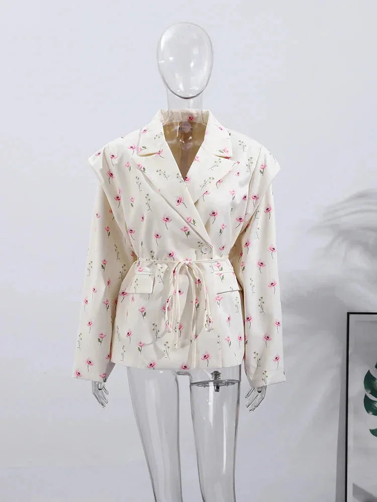 Blazer femme à lacets avec épaulettes rembourrées pour l'automne, coupe élégante