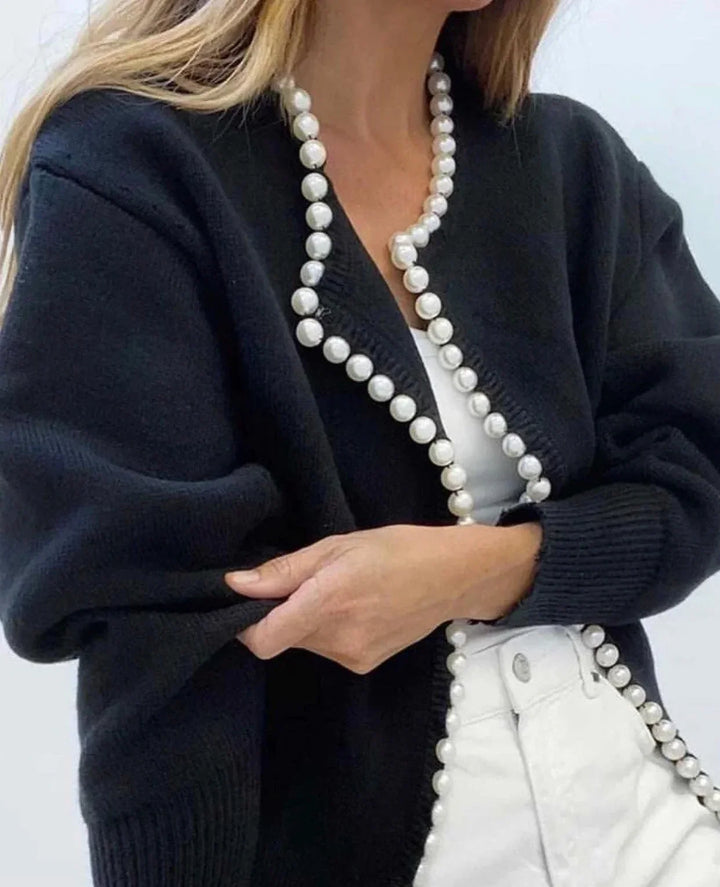 Manteau court pour femme à manches longues avec une allure raffinée