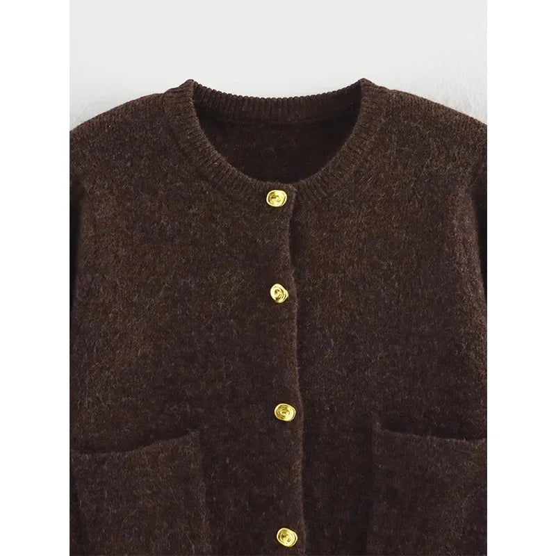 Gilet femme en maille douce à coupe décontractée avec poches, idéal pour l’automne