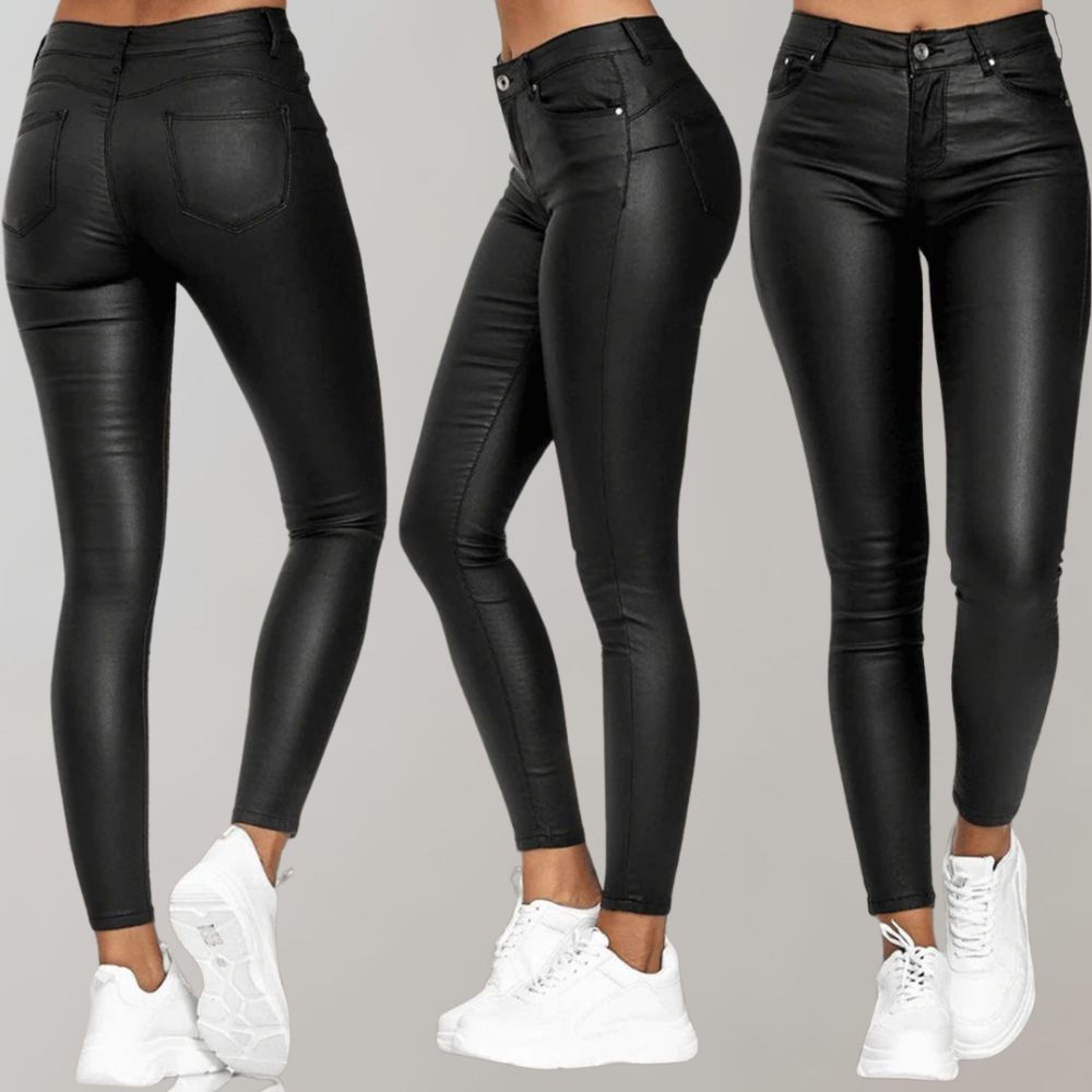 https://cdn.shopify.com/s/files/1/0998/9200/3147/files/comfort-fit-pants-luxura-black-s-state_of_style-2.jpg?v=1766665905