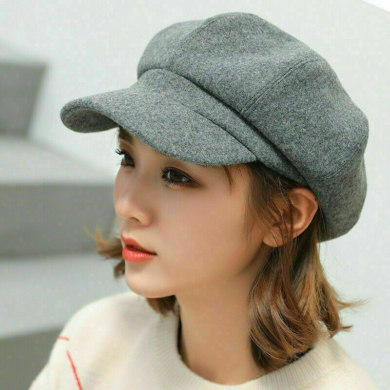 Women’s vintage-style cotton newsboy cap for late summer and autumn