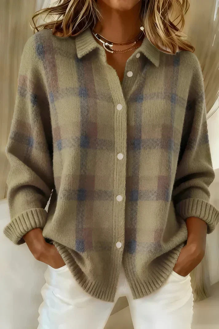 Long button-down vest for women, elegant for autumn and everyday outfits.